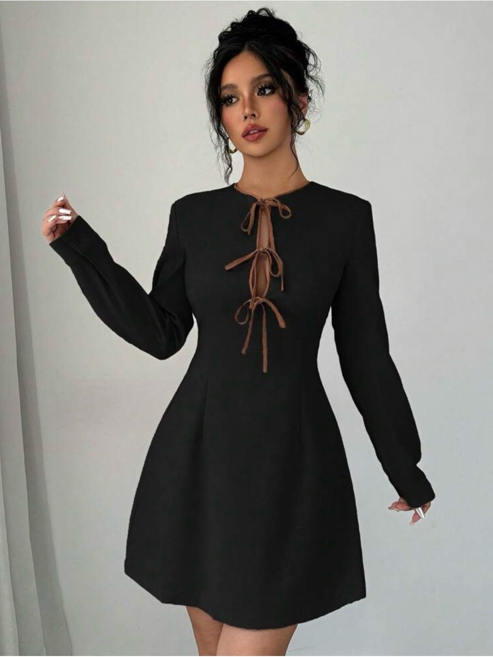 Contrast Color | Cinched Waist Midi Dress Size Small